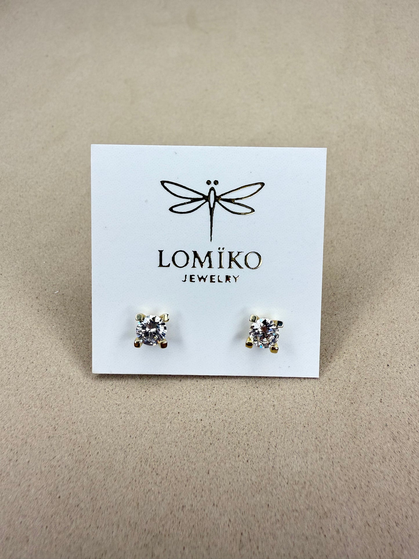 KPE0014A - Pendientes Minimal 5mm 9k (0.50ct)