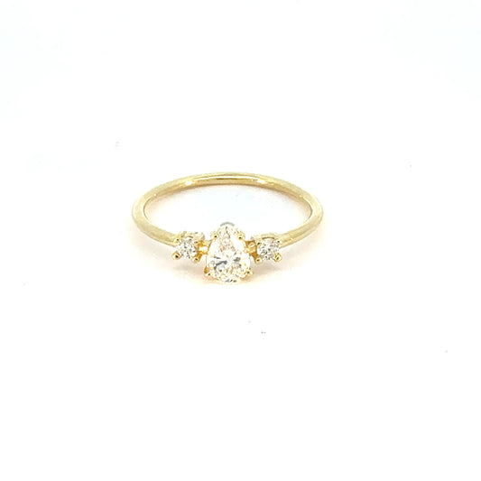 KAN0021A - Anillo Lágrima Diamante 9k