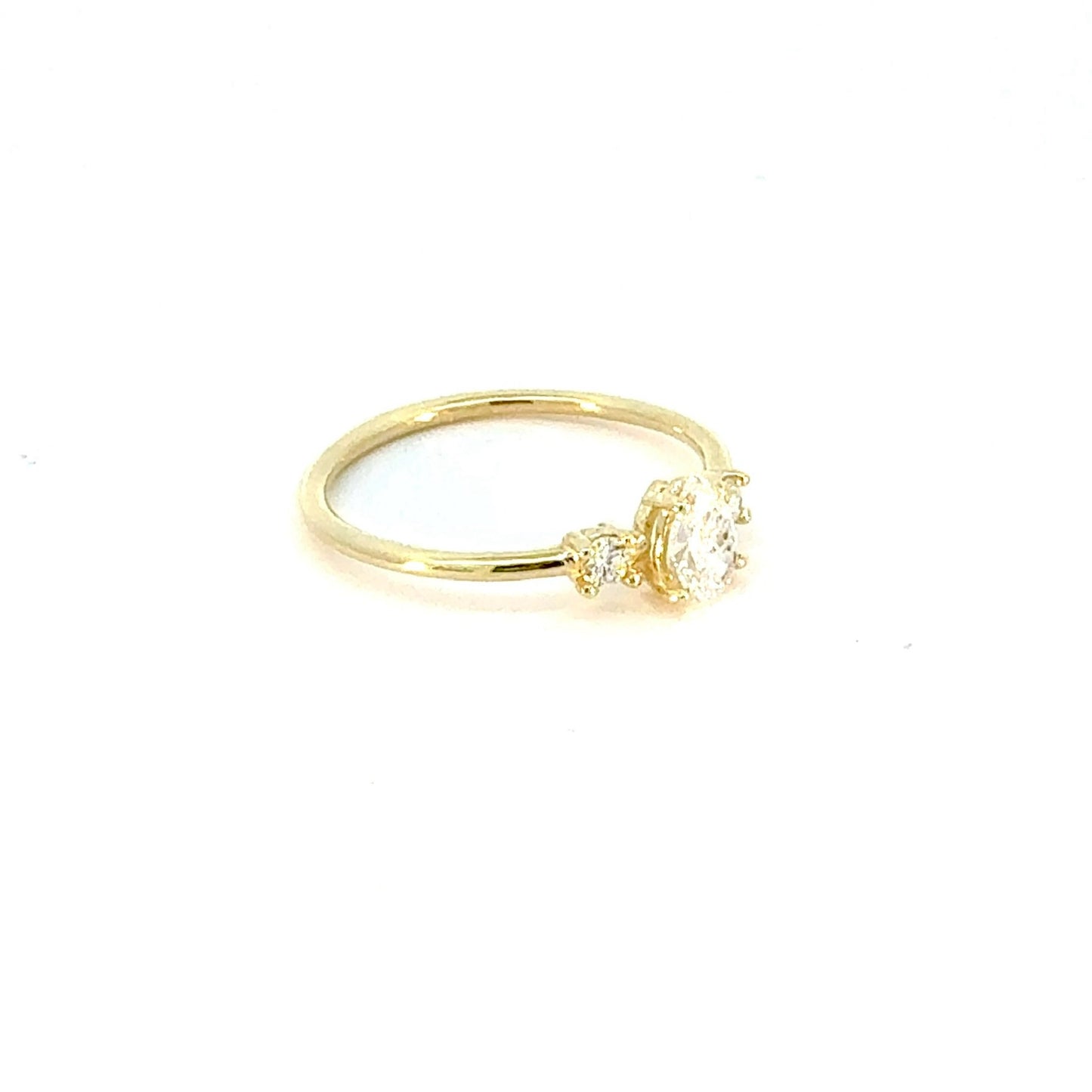 KAN0021A - Anillo Lágrima Diamante 9k