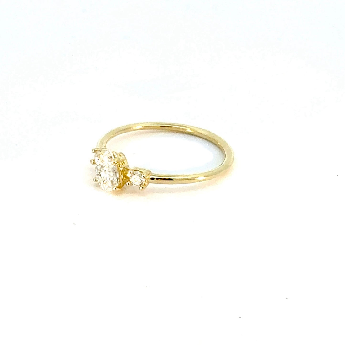 KAN0021A - Anillo Lágrima Diamante 9k