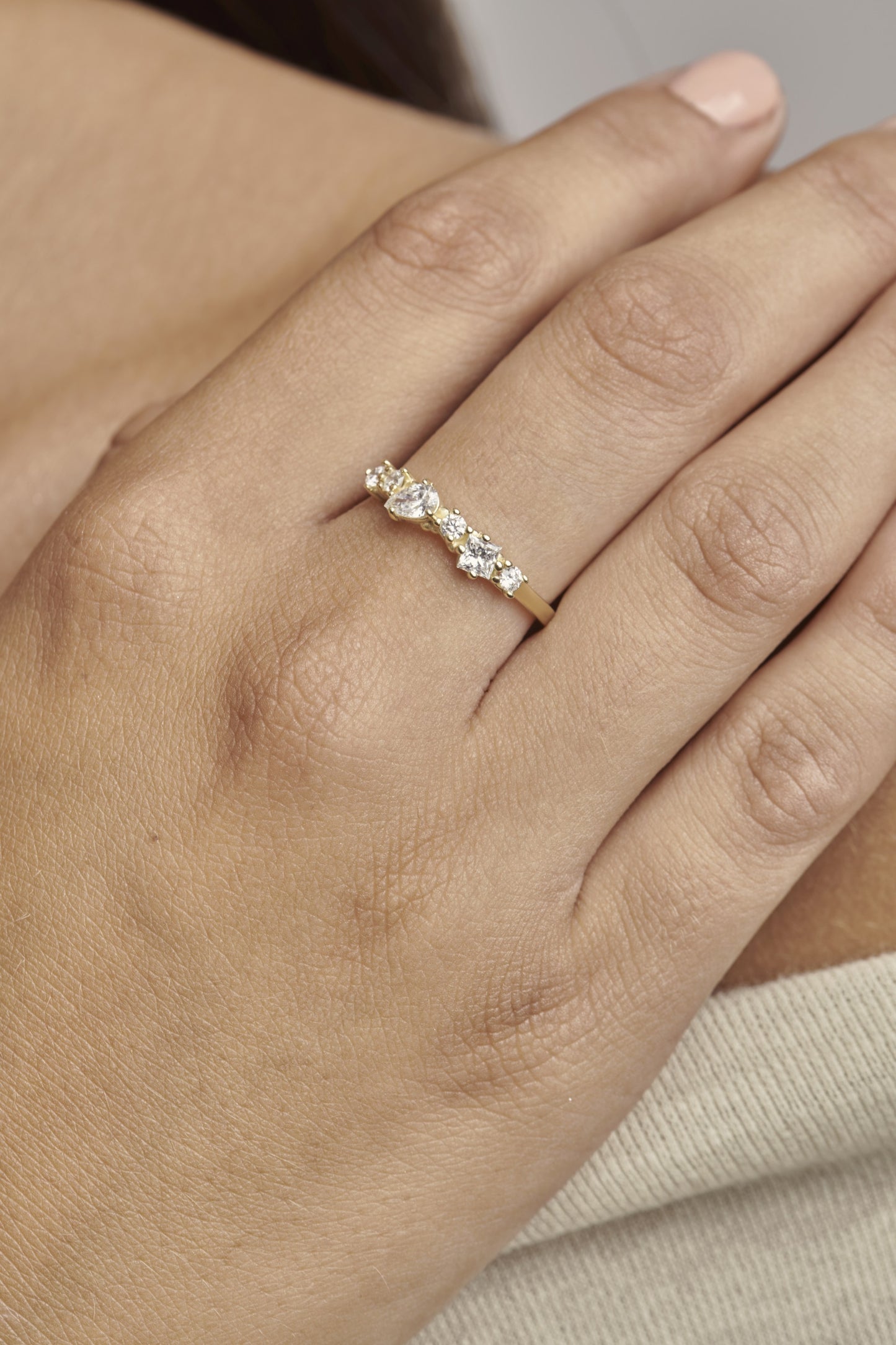 KAN0001A - Anillo Kaos 9k